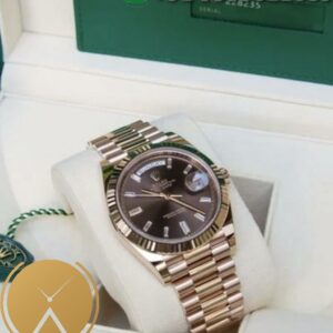 Rolex Day-Date Unisex Watch with Rose Gold Case and Bracelet